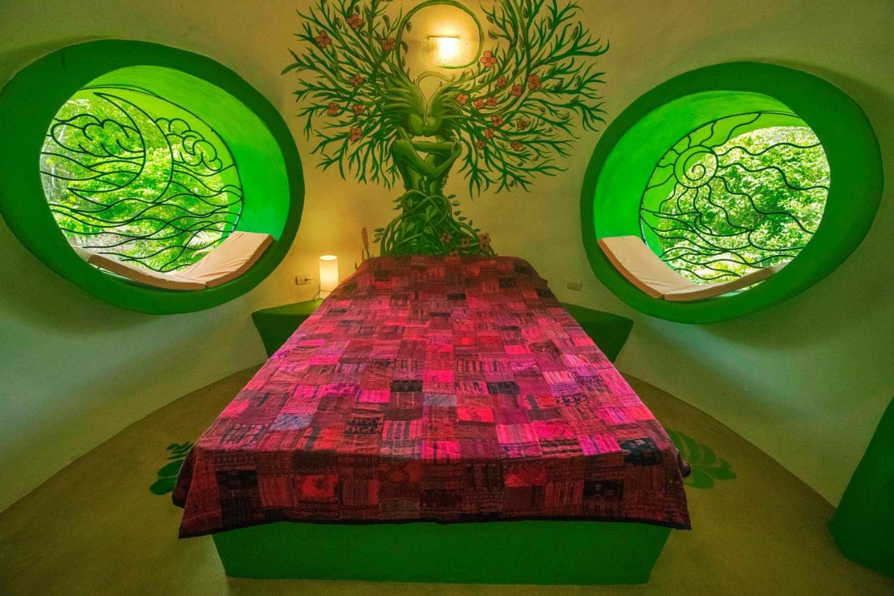 Green Moon Lodge Монтесума Екстериор снимка